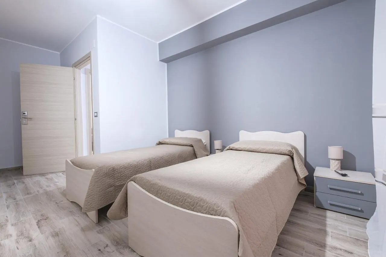 Damilhouse 3 Apartment Messina Italy