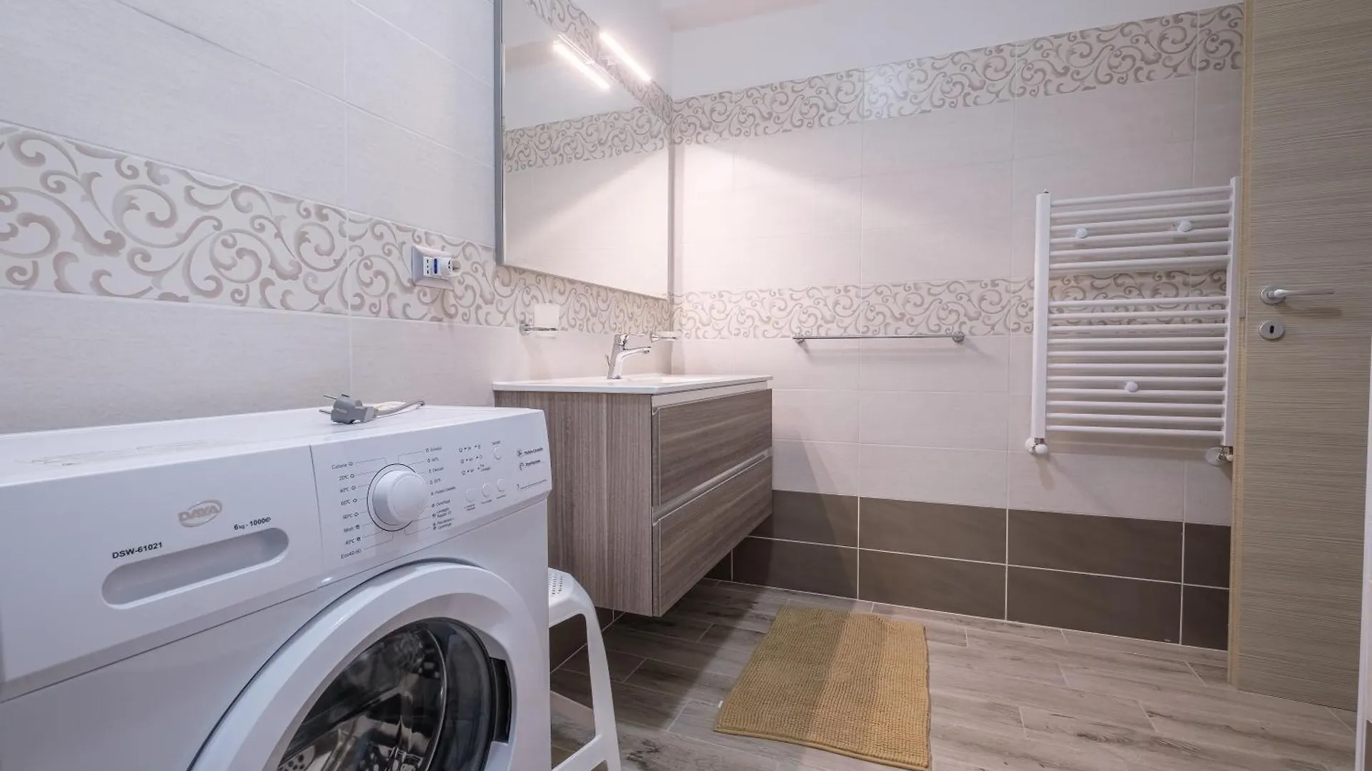 Damilhouse 3 Apartment Messina