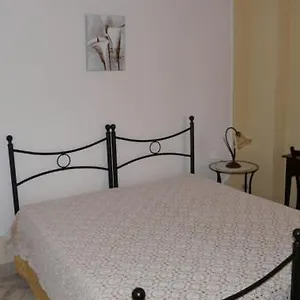 La Mezza Luna Bed & Breakfast